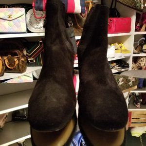 BLACK SUEDE ANKLE BOOTS